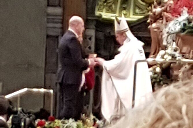 Christmas Eve Mass at the Vatican with Pope Leone XIV Private - What the private escort actually does (and what it can’t)