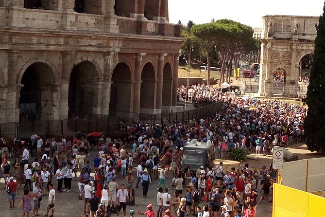 Civitavecchia Shore Excursion: Fullday Rome with Vatican Museums and Colosseum - Trevi Fountain and the Spanish Steps: Icon Photos, Real Timing