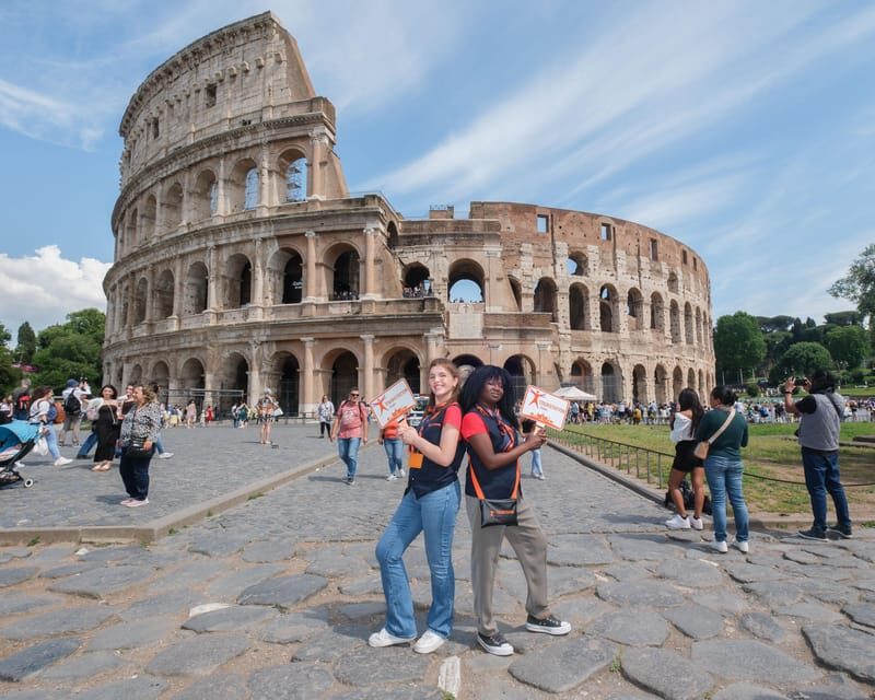 Colosseum, Vatican & Sistine Chapel Skip-the-Line tickets - Rome city-walk bonus: Navona, Pantheon, and Trevi Fountain
