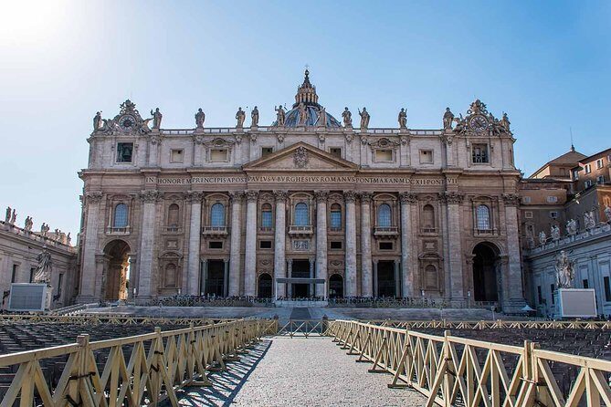 Early Vatican Museums & Sistine Chapel Small Group Tour - Sistine Chapel in 15 minutes: how to make it count