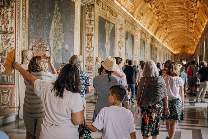 Early Vatican Museums Tour: The Best of the Sistine Chapel - Why the early Vatican Museums feel calmer (and more satisfying)