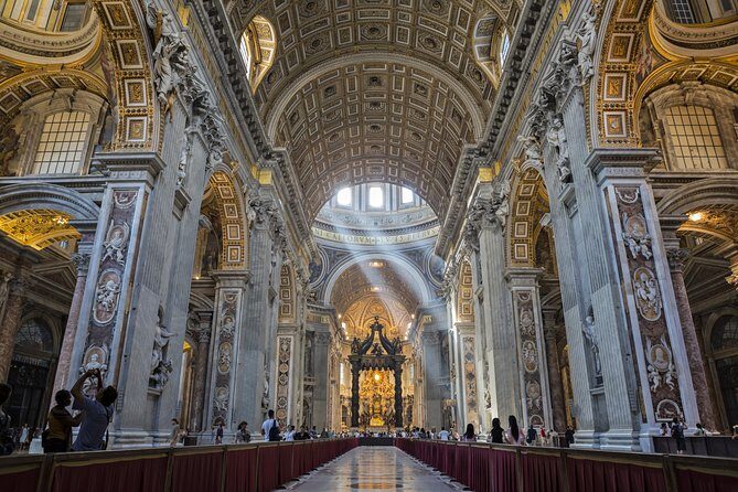 Just Ticket - Vatican Museum and Sistine Chapel Fast track - Practical Comfort: Wi‑Fi, Charging, and Bathrooms at Pickup