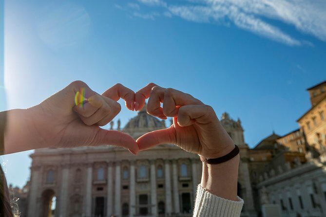 Kids-Friendly Fun & Educational Sistine Chapel & Vatican Fast Access Guided Tour - Dress code and the pope-event closure curveball