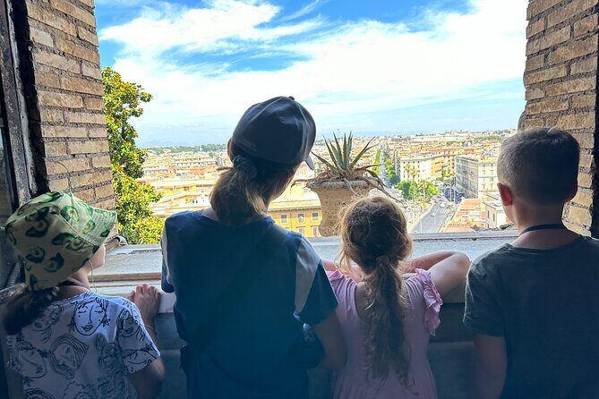 Private Vatican & Sistine Chapel Tour for Kids & Families - Priority Entrance at Porta Musei Vaticani (No Hotel Pickup)