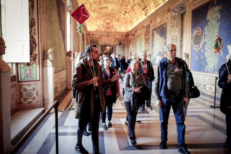 Rome: 1 Day Vatican & Colosseum Tour - The Roman Forum and Palatine Hill Stops: Where Rome Starts Explaining Itself
