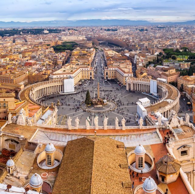 Rome: Colosseum & Vatican Museums Combo Tour - The guide + group size + headsets combo (this is the real value)