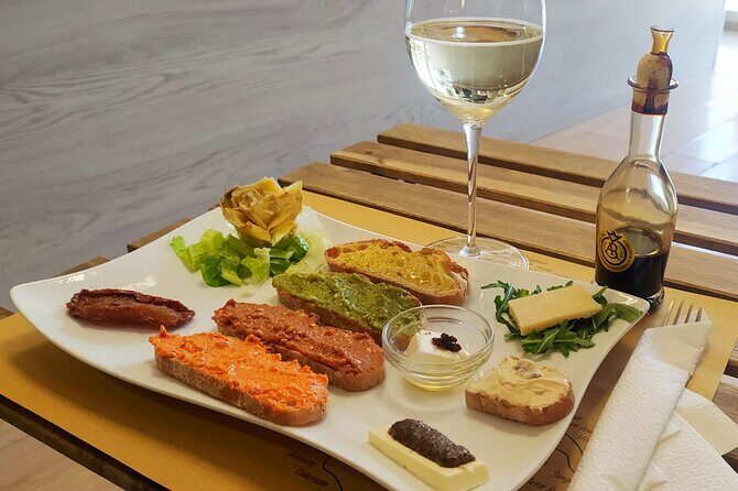 Rome Food Tour by the Vatican - Two Options: 4 Hours With Venues, or 90 Minutes of Wine Pairing