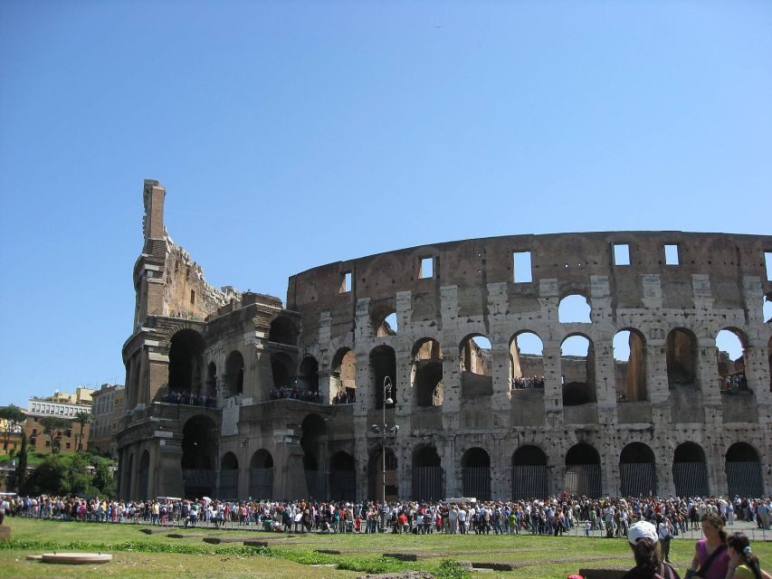 Rome: Full Day Tour Colosseum and Vatican Museums with lunch - Sistine Chapel: What the Guide Helps You See