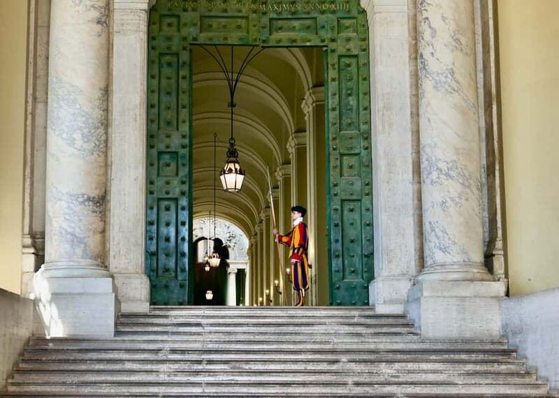 Rome: Guided Tour of St. Peter's Basilica, Grottoes & Square - A focused St. Peter’s plan that actually makes sense