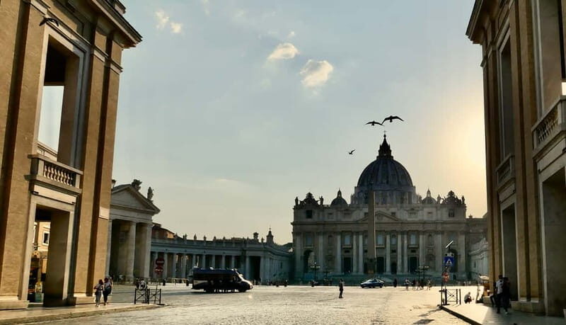 Rome: Guided Tour of St. Peter's Basilica, Grottoes & Square - Michelangelo’s Pietà: why this stop feels different