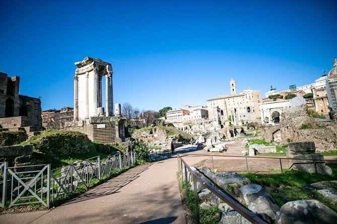 Rome in 2 Days Tour with Forum Colosseum Trevi Fountain Vatican & Sistine Chapel - Day 2: Vatican Museums that start with the right rooms