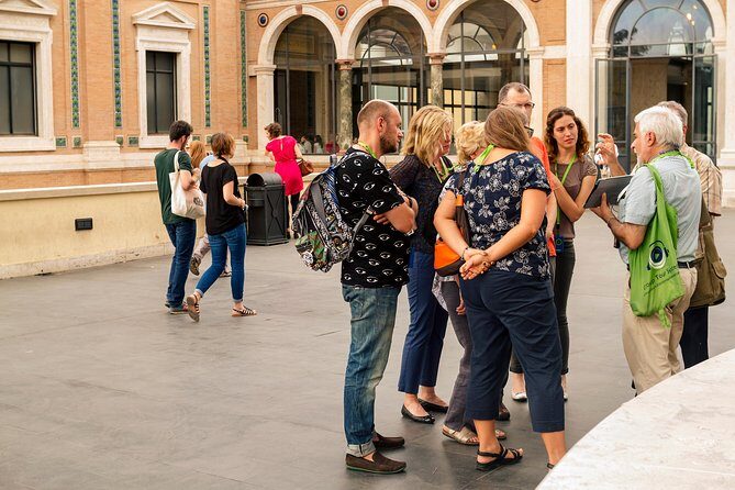 Rome in a Day Tour with Vatican, Colosseum and Historic Center - Lunch at Largo Corrado Ricci: A Real Break in a Tight Schedule