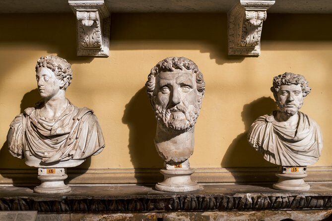 Rome in a Day Tour with Vatican, Colosseum and Historic Center - Colosseum Reserved-Entry Visit and Gladiator-Time Storytelling