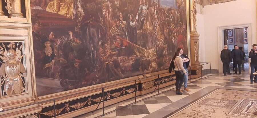 Rome: See Behind-The-Scenes In The Vatican - Small group touring: why it feels calmer than the usual crush