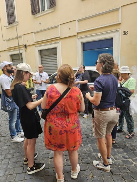 Rome: St. Peter's Basilica, Dome, and Vatican Grottoes Tour - Dome Ascent: 360 Views, Close-Up Mosaics, and Vatican Gardens
