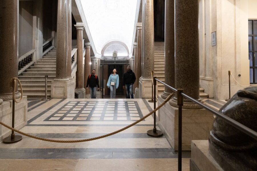 Rome: Turning the Lights on at the Vatican Museums - Who Should Book This Early-Key Vatican Experience