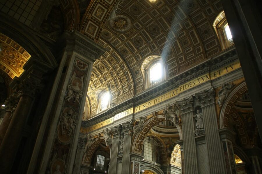 Rome: Vatican Museum & Sistine Chapel Skip-the-Line Entry - Lines, crowds, and the right way to queue