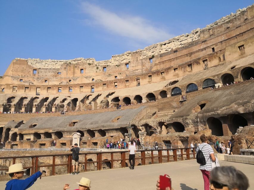 Rome: Vatican Museums, Colosseum, and Roman Forum Tour - Sistine Chapel: seeing the big frescoes without losing the thread