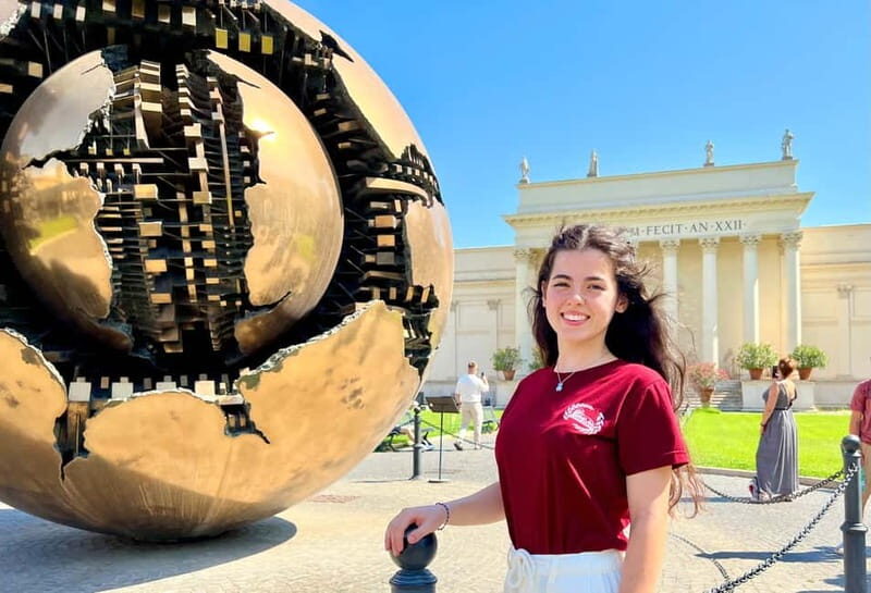 Rome: Vatican Museums, Sistine Chapel Tour & Basilica Access - Inside the Cortile del Belvedere: start with sculpture, then work your way up