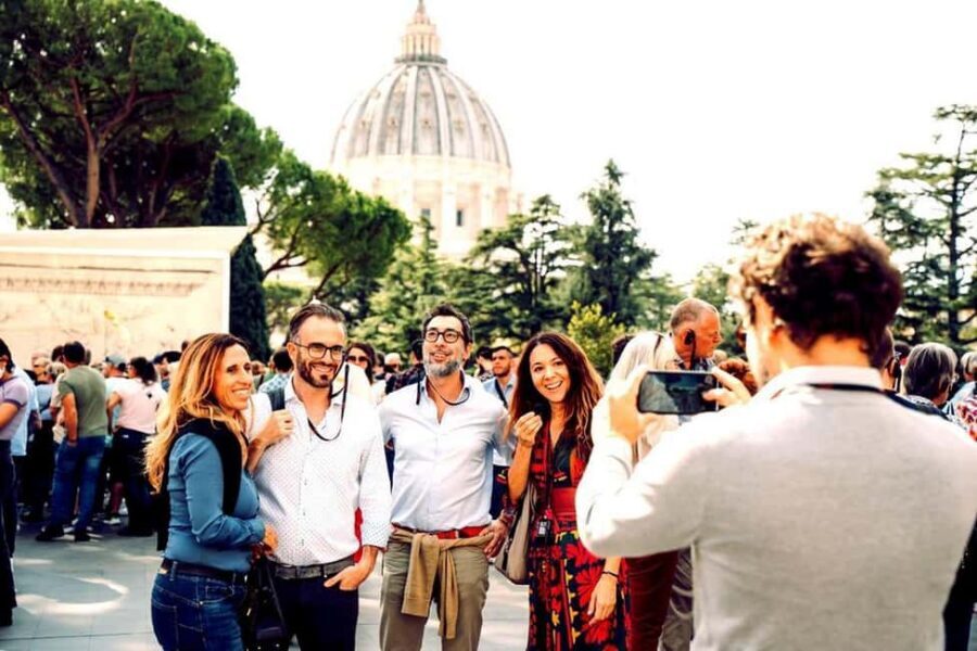 Rome: Vatican & Sistine Chapel Tour + Optional Colosseum - Meeting at Viale Vaticano 100: start clean, not confused