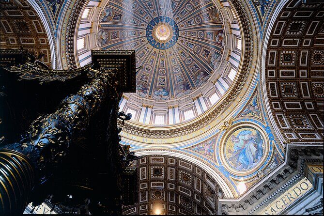 St Peter's Basilica Express Guided Tour, includes Dome Climb - Vox City Guide audio: how it extends your visit after the tour ends