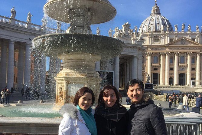 St Peter’s Basilica Tour, Dome Climb & Papal Tombs I Max 6 People - Guide style and small-group pacing (why it matters more than you think)