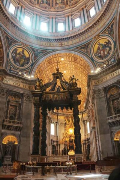 St Peter's Basilica tour with Dome and Crypts(Papal Tomb) - Starting at Piazza della Città Leonina: Get Oriented Fast