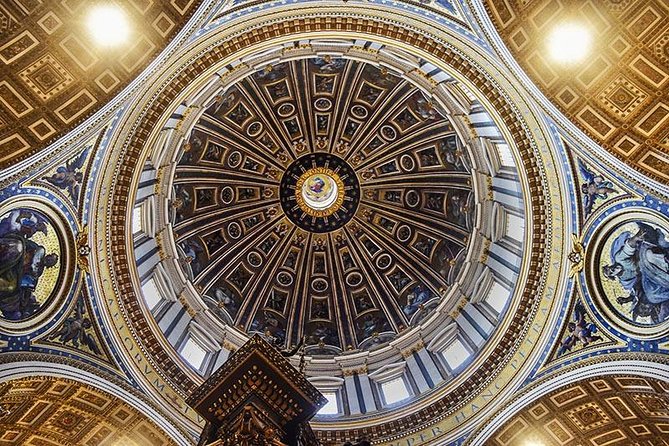 Unveil Vatican Secrets: Museums, Sistine Chapel & Basilica Tour - Gallery of Maps: the room that changes how you see the rest