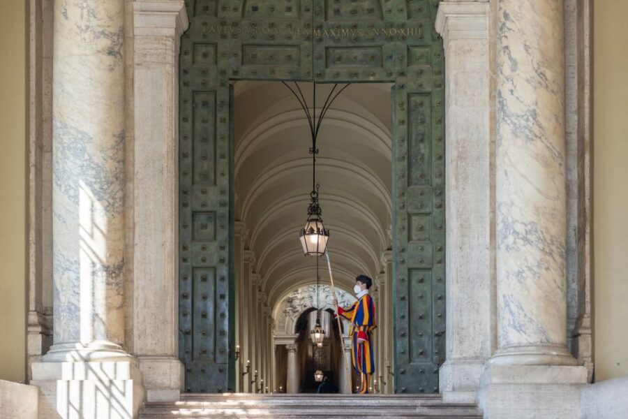 Vatican City: Papal Audience, Sistine Chapel, & Vatican Tour - The Vatican Museums skip-the-line: what you gain with a guided entry