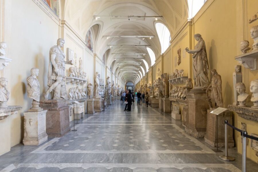 Vatican City: Papal Audience, Sistine Chapel, & Vatican Tour - Basilica and the broader Vatican rhythm (without getting lost)