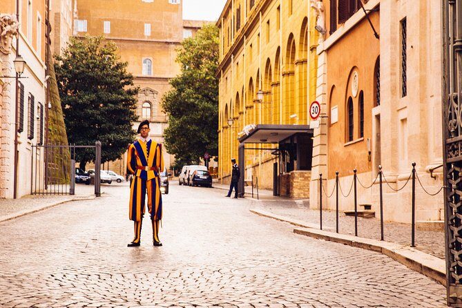 Vatican City & Surroundings PRIVATE TOUR with a Private Guide - Practical Tips for a Smooth Vatican Morning (or Afternoon)