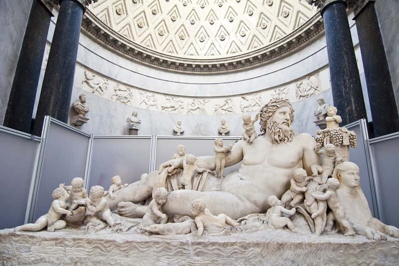 Vatican Museum & Sistine Chapel Guided Tour - Hotel Pickup - The Gallery of Maps and the museum rhythm: how you avoid the feeling of overload