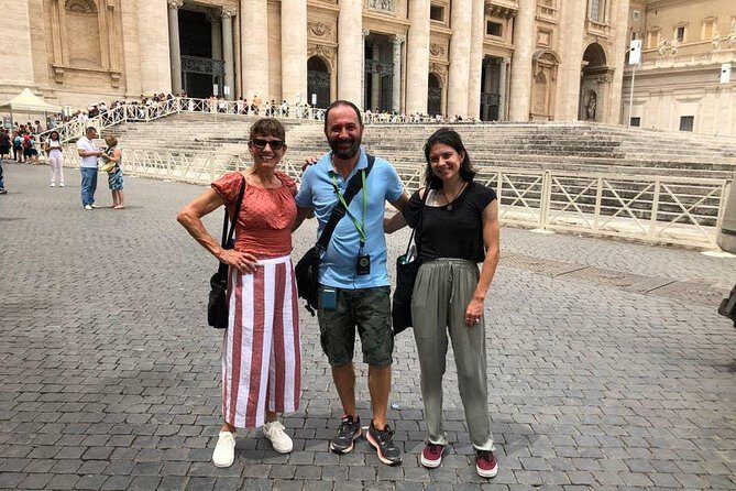 Vatican Museums, Sistine Chapel and S. Peter's - Private Tour - St. Peter’s Basilica fast entrance: the moment the building takes over