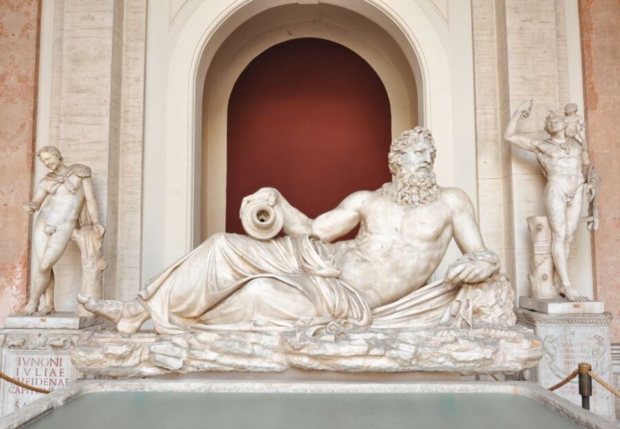 Vatican Museums, Sistine Chapel & St Peter's Basilica Tour - The Vatican Museums route: what each stop teaches you to notice