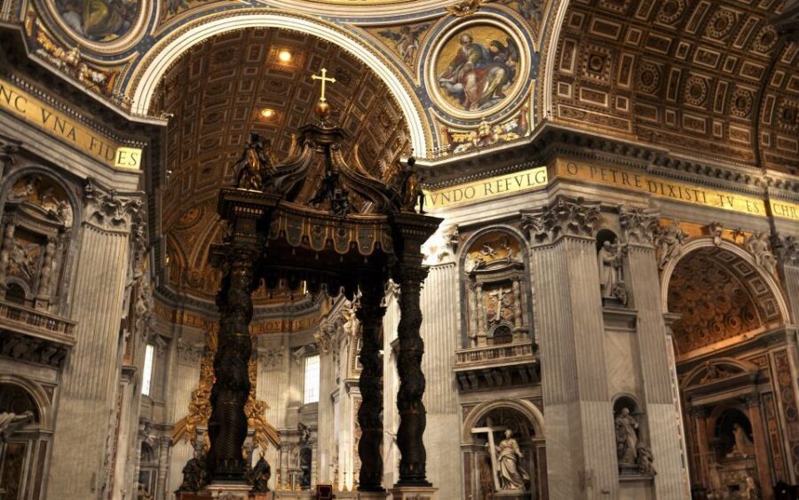 Vatican Museums, Sistine Chapel & St Peter's Basilica Tour - Getting in fast: the official Partner Entrance and the security reality check