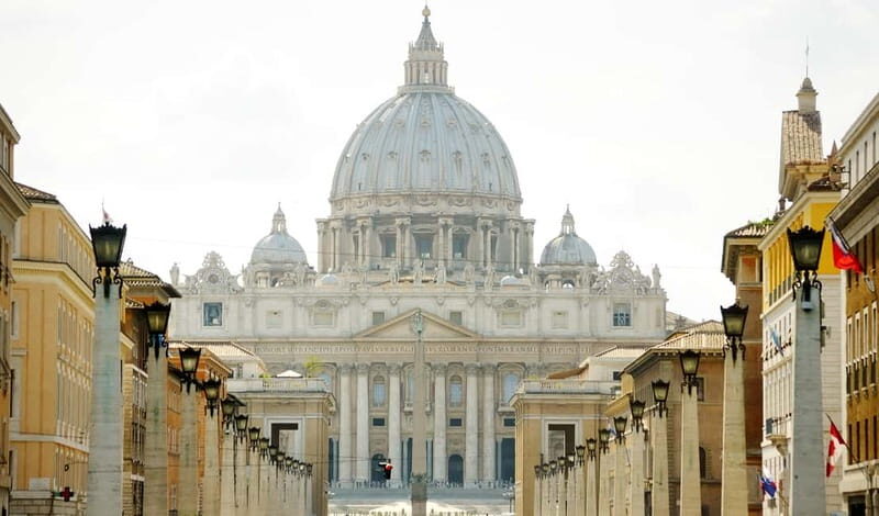 Vatican Museums, Sistine Chapel & St. Peter's Square Tour - What to wear and bring so you don’t lose time