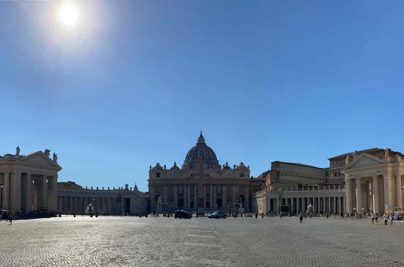 Vatican Museums, Sistine Chapel & St. Peter's Square Tour - The guide makes or breaks it (and it sounds like yours will matter)