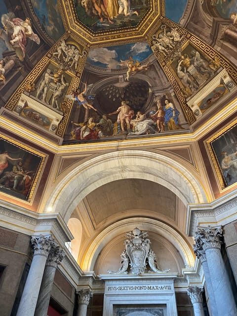 Vatican Museums, Sistine Chapel Tour with St Peter's Access - Plan for Sudden Vatican Closures After Papal Events