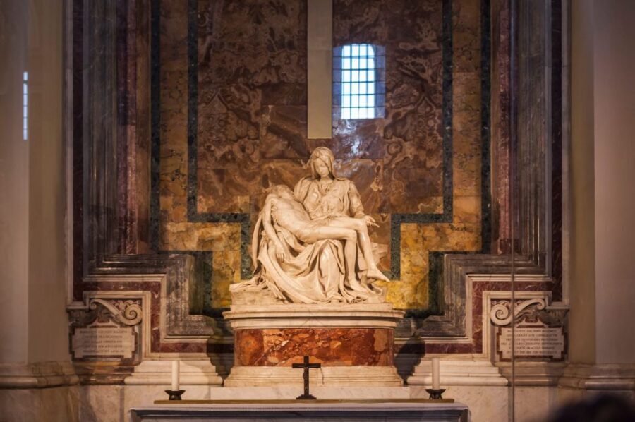 Vatican: Papal Audience and St. Peter's Basilica Guided Tour - Who this Vatican morning suits best