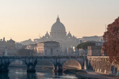 Vatican Semi Private Tour with Access to Museums & Sistine Chapel - Vatican Museums: a guided route that keeps you from wandering
