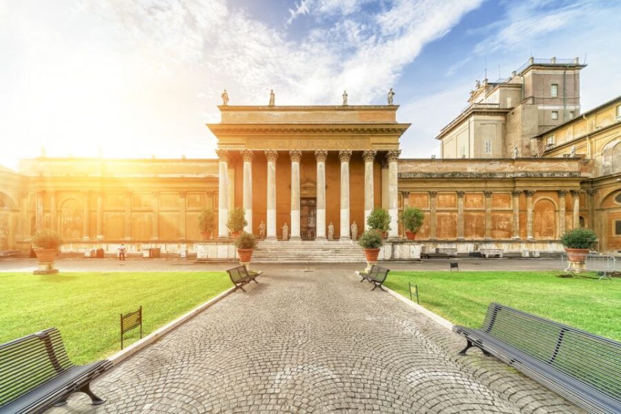 Vatican & Sistine Chapel Skip-the-Ticket-Line Tour for Kids - The Rules That Control Your Day: Dress Code, Bags, and Security