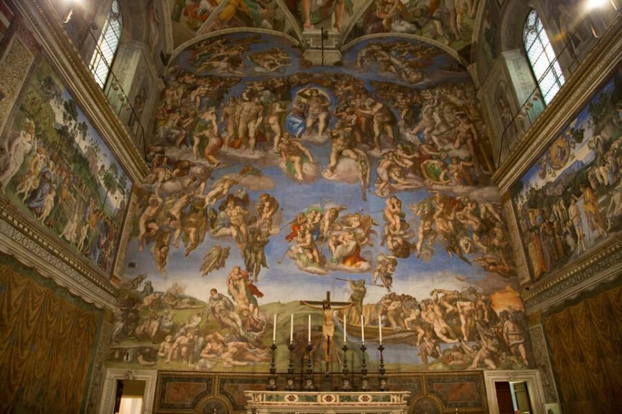Vatican & Sistine Chapel Ticket with Optional Audio Guide - Using the Map and Audio Guide Without Getting Frustrated