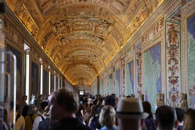 Vatican & St Peter's Basilica Tour: Unlock the Wonders - Jubilee timing: extra doors, extra crowds, and a different vibe