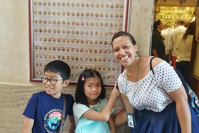 Vatican Tour for Kids & Families in Rome with local guide Alessandra - Vatican Museums: seeing the right things without the museum chaos