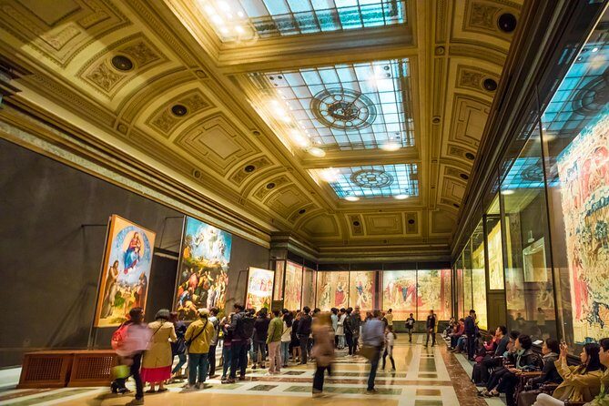 Vatican VIP Early Entrance 8:00 AM - Private collections walk: statues and paintings gathered by popes